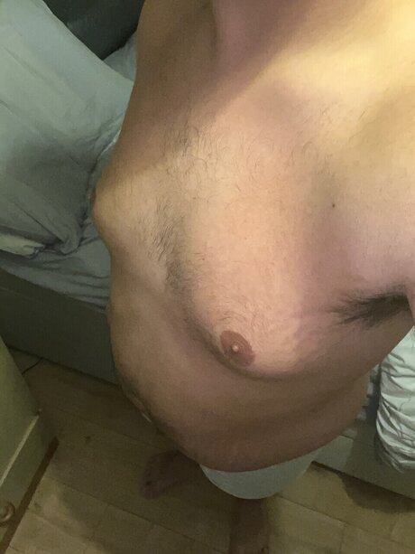 NaughtyOF free model pic