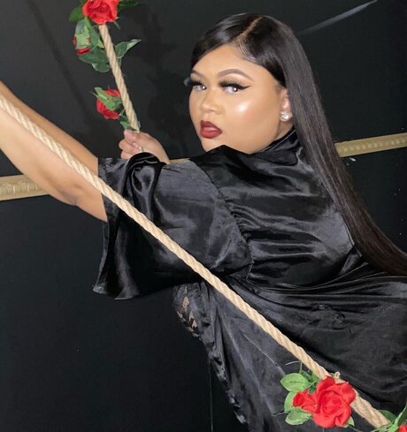 SadeTheMogul xxx actress archive