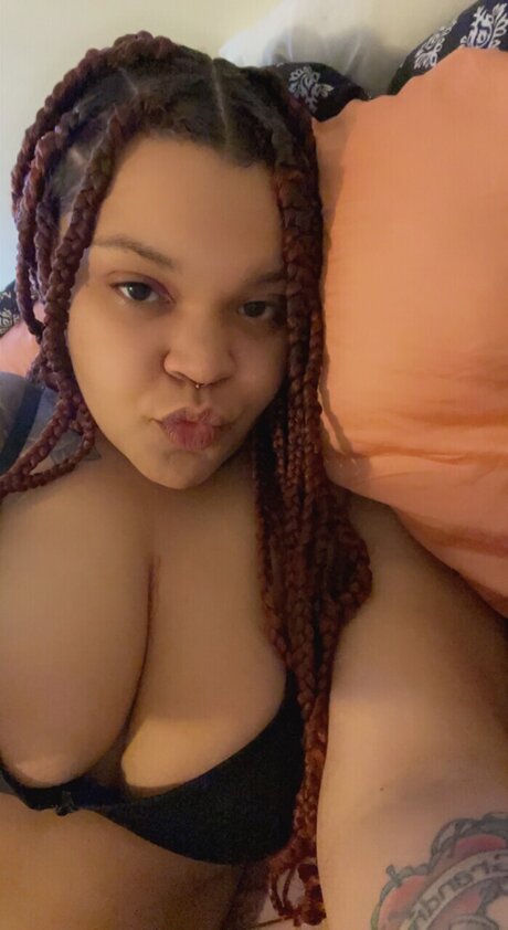 Lizzy S pornstar pretty images