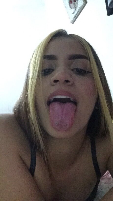 Andrea Lobo high quality star pics