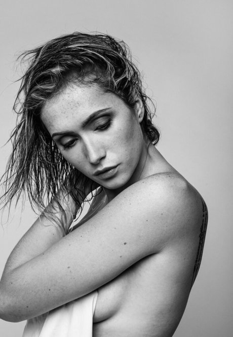 Lysandre Nadeau perfect pornstar photo