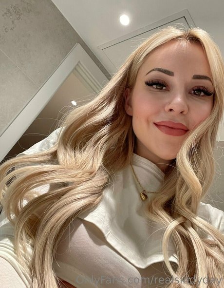 Sindy Day Quick model image