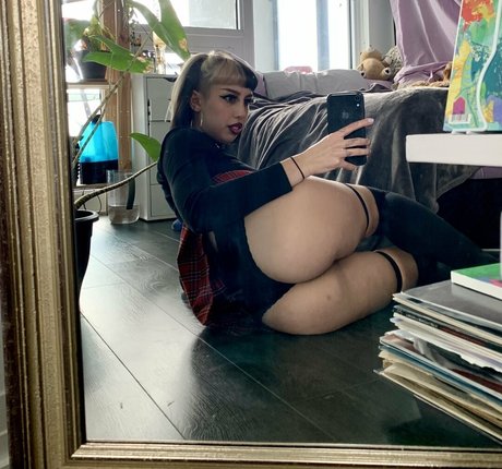 Sheiscursed best model gallery