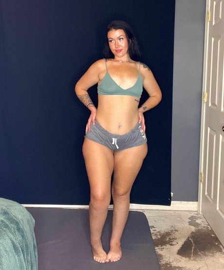 Lex Saige model adult gallery