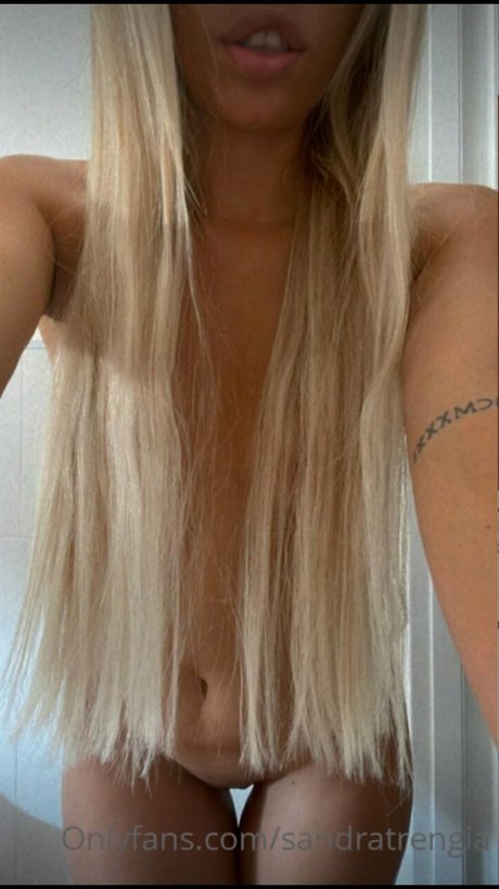 Sandra Trengia pretty star image