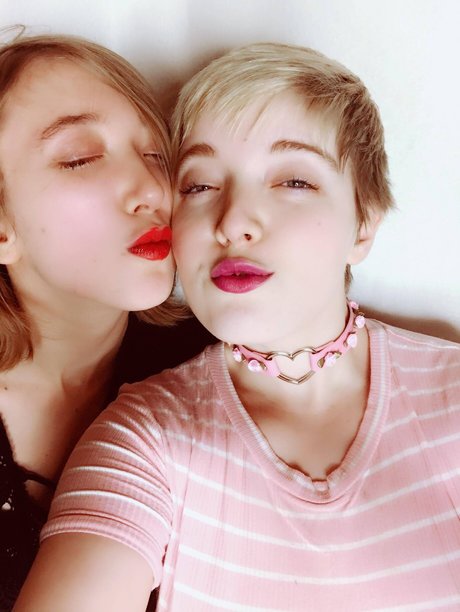 Carmex pornstar free picture