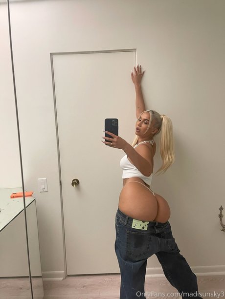 Madisun Sky star top archive