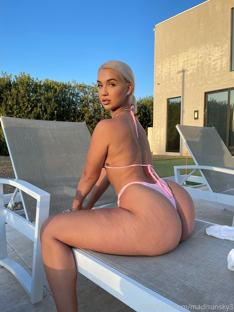 Madisun Sky star hd pics