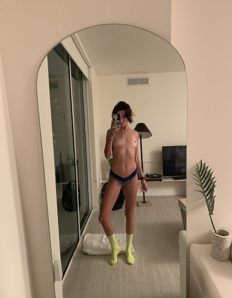 Anne Frank naked pornstar photo