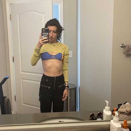 crossdresser onlyfans beautiful naked pictures