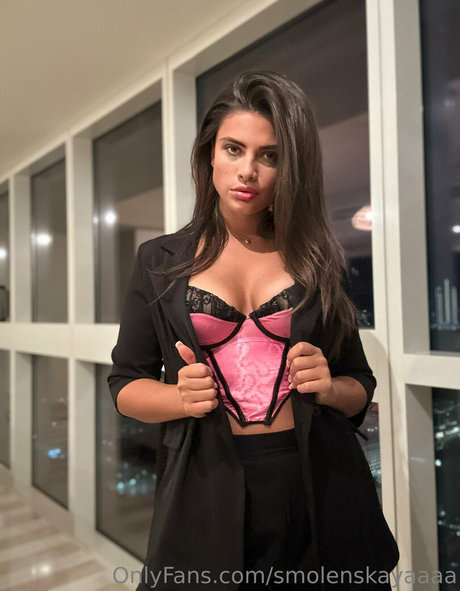 Yeva Smolenska free star pic