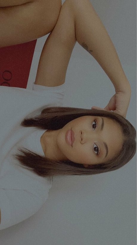 Michelle Anderson star nice images