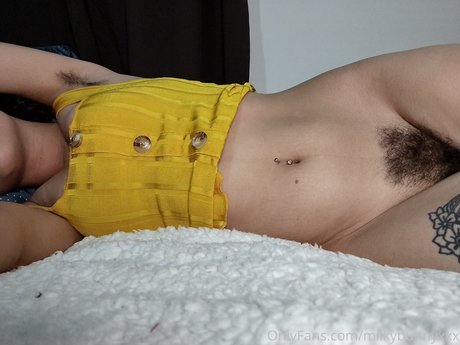 Hairy Angela star high quality photo