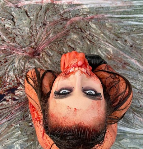 Gia Derza high quality star picture