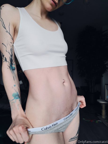 milf pregnant onlyfans adult image