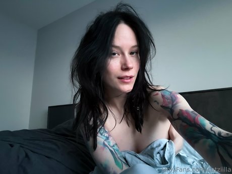 Catziilla star xxx galleries