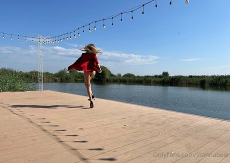 JoannaBear sex model image