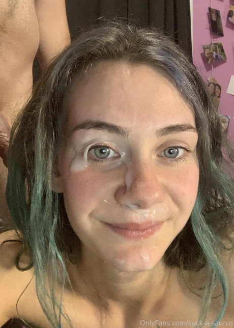 cum on tongue onlyfans xxx archive