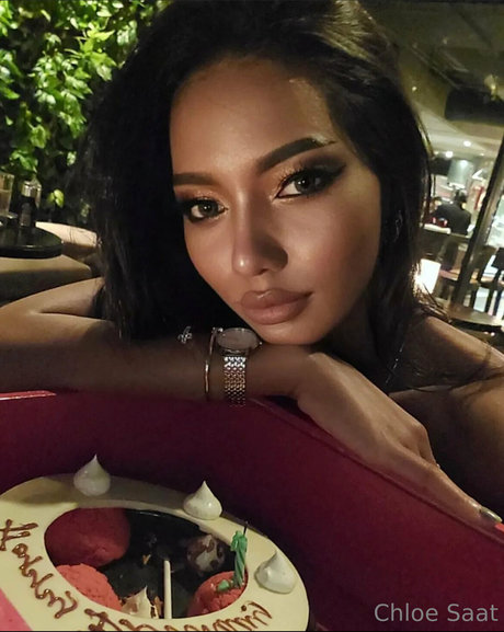 Chloe Saat best actress photos