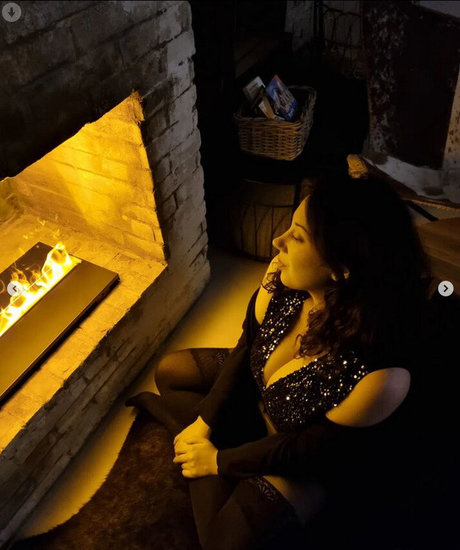 princygiuls sexy actress pics