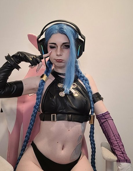 Elefire Grey hd pornstar pics