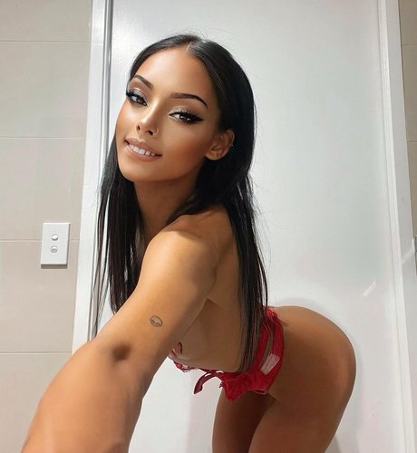 Angel Rhodes xxx pornstar photo