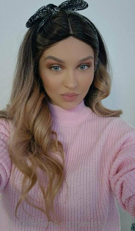 busty redhead onlyfans sexy gallery