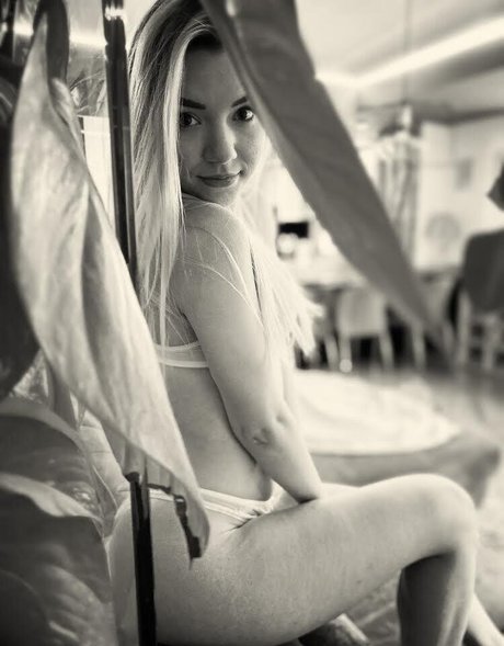 Aalliss star xxx pics