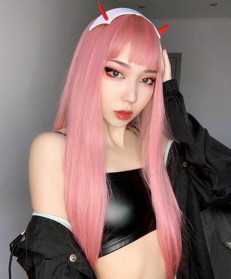 Ninja Vi star nude archive