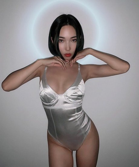 Ninja Vi star exclusive photo