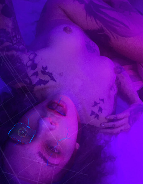 vanpsuicide adult model gallery