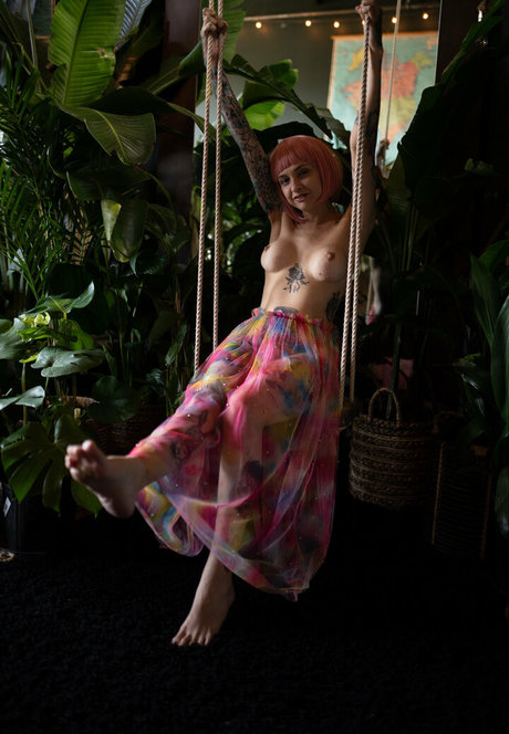 petite blonde onlyfans porno picture