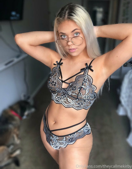 chubby redhead onlyfans xxx image