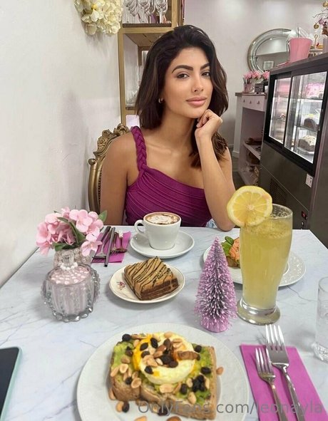 leonayla porn model images