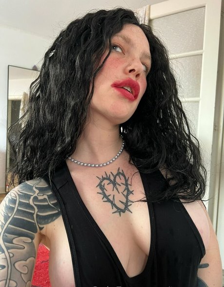 tweetylau model exclusive photos