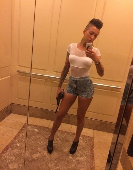 gloryhole princess onlyfans art nude img