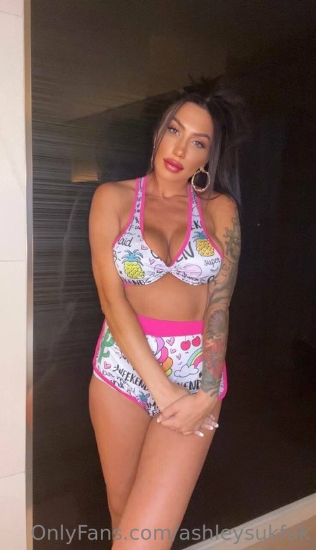 Ashley Suk Fuk star xxx picture