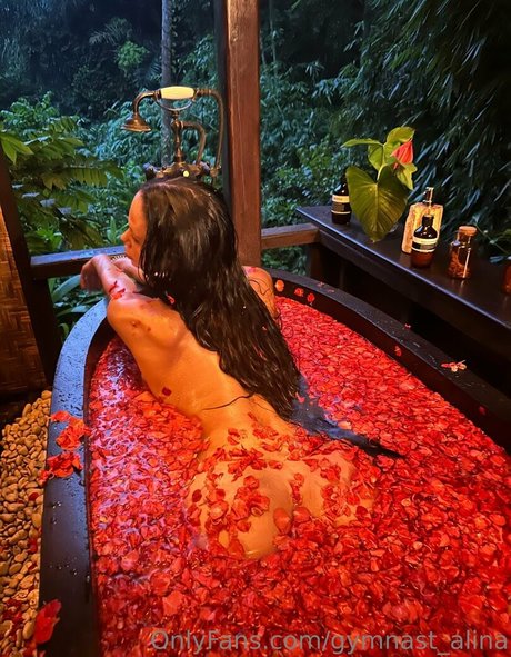 busty mom onlyfans art xxx pictures