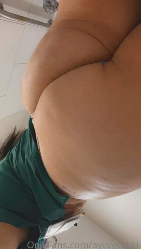 damnnnsukii2 porn model photo