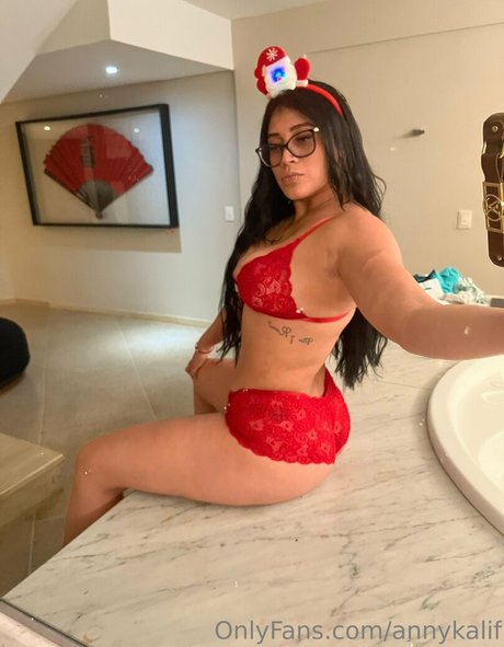 annykalif pornstar xxx pic