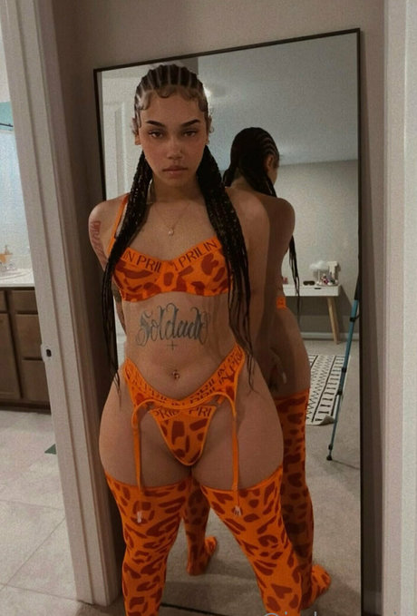 Indyamarie top pornstar img