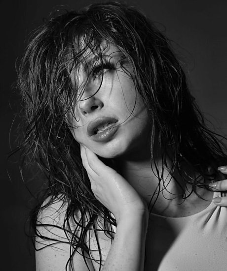 Abigale mandler hot star gallery