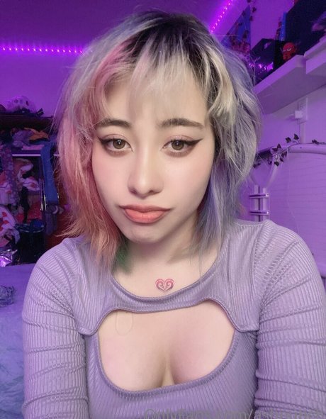 Ashounch hot pornstar archive