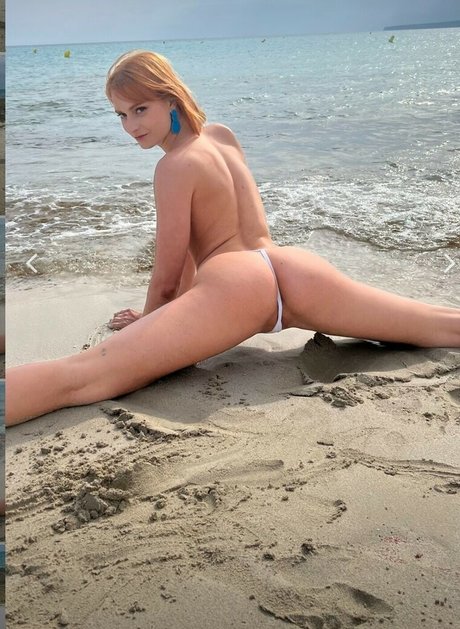 Dolly Dyson model sexy archive