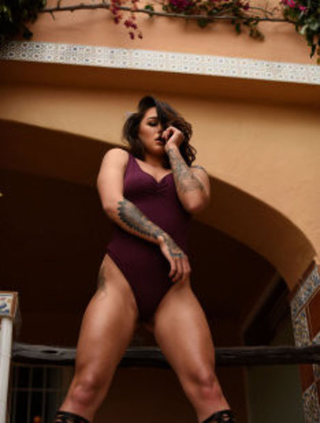 Mica Martinez pornstar erotic img