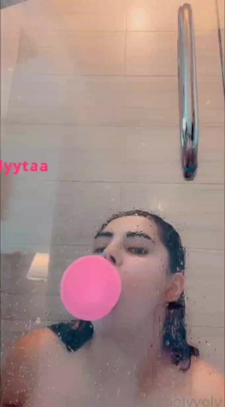 hollyoly model galleries