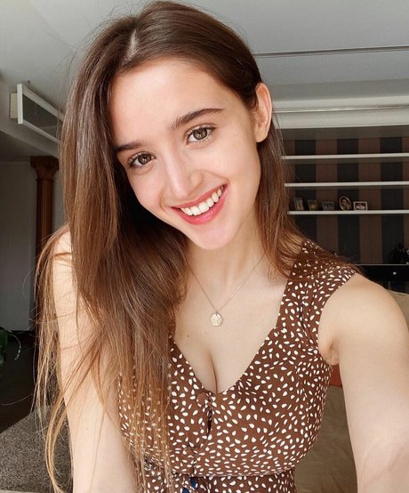 Martina Socrate star beautiful gallery