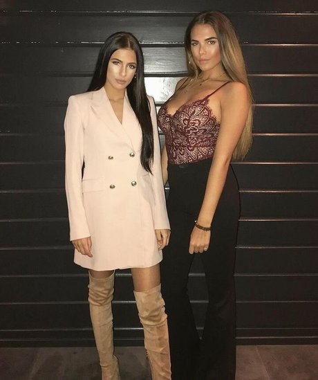 Nana Van Veghel model adult image