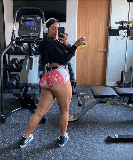 Sumeet Sahni hd actress images