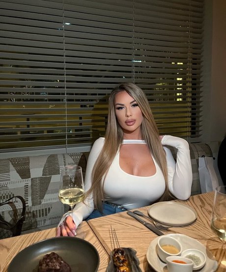 Lisa Amber high quality star pictures